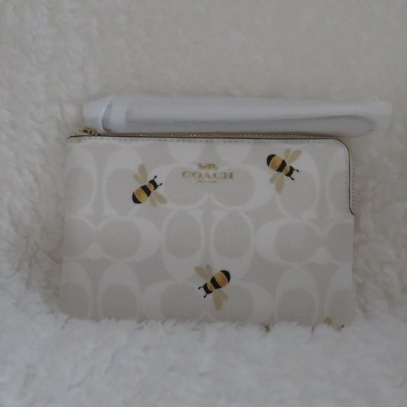 Coach | Bags | Coach Signature Bee Print Corner Zip Wristlet Chalk ...